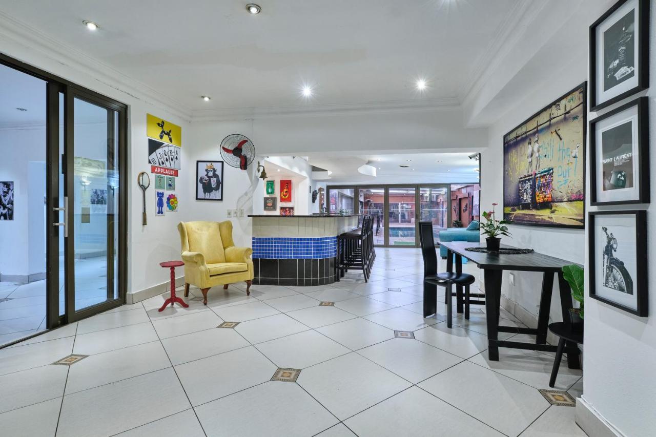 Inn & Out Sandton Park جوهانسبورغ المظهر الخارجي الصورة
